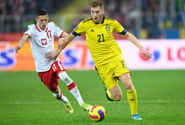 波兰队力克瑞典队,奥恰洛夫带队取胜 波兰队力克瑞典队,奥恰洛夫带队取胜