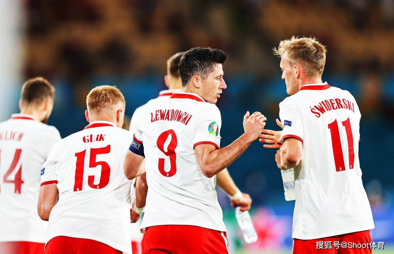 波兰队力克瑞典队,奥恰洛夫带队取胜 波兰队力克瑞典队,奥恰洛夫带队取胜