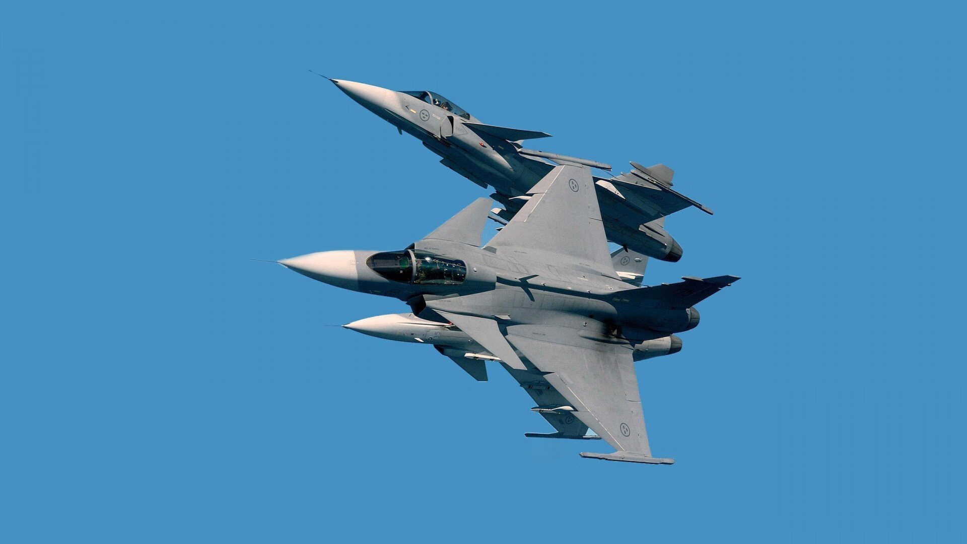 绿茵场上的双子星，当传统巨星与新兴力量同时改写足球叙事