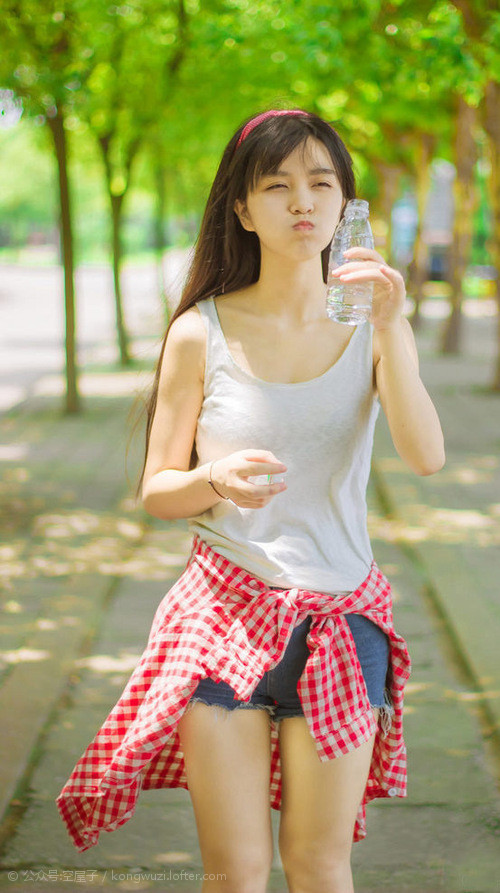 攻防转换的艺术，努涅斯如何成为澳大利亚击溃日本的战术心脏