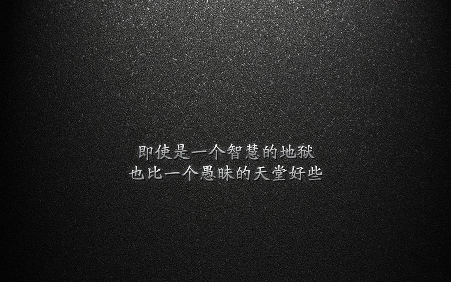 好,这个任务很有挑战性—唯一性这个主题叠加世界杯的戏剧性元素,需要一个独特的叙事视角来承载。我们不妨从一个反常识的角度切入,让唯一的定义在时空的交错中诞生